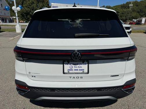 2025 Volkswagen Taos 1.5T SE
