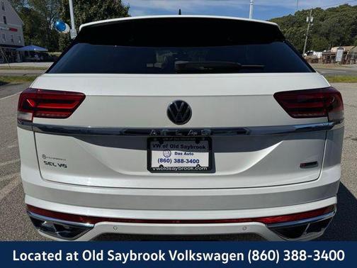 2022 Volkswagen Atlas Cross Sport 3.6L V6 SEL Premium R-Line