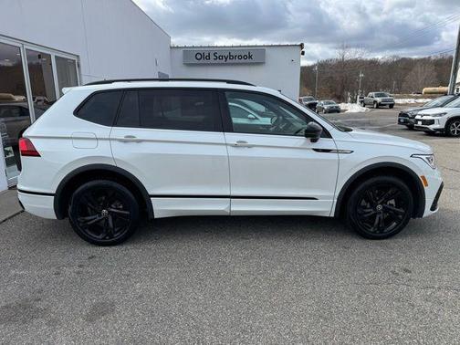 2023 Volkswagen Tiguan 2.0T SE R-Line Black 4MOTION