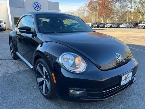 2012 Volkswagen Beetle Base