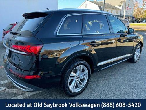 2024 Audi Q7 55 Premium Plus