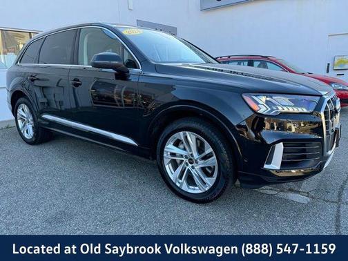 2024 Audi Q7 55 Premium Plus