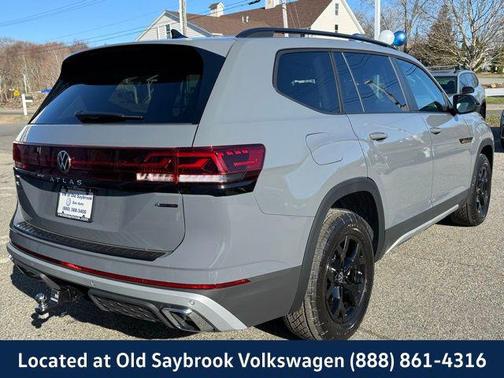 2025 Volkswagen Atlas 2.0T Peak Edition