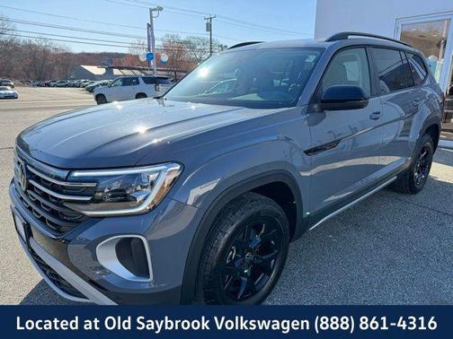 2025 Volkswagen Atlas 2.0T Peak Edition