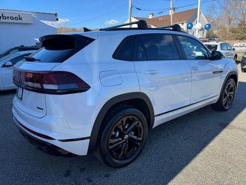 2026 Volkswagen Atlas Cross Sport 2.0T SEL