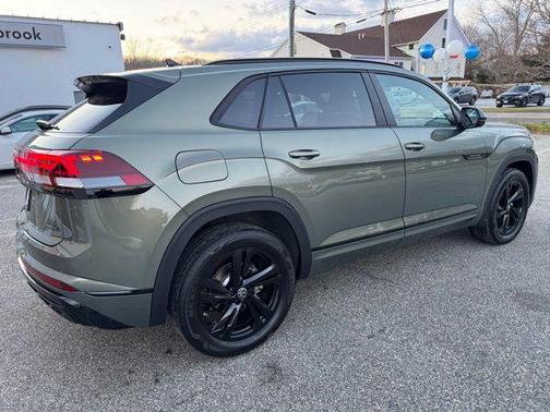 2026 Volkswagen Atlas Cross Sport 2.0T SEL