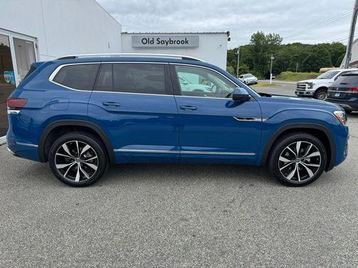 2025 Volkswagen Atlas 2.0T SEL Premium R-Line 4MOTION