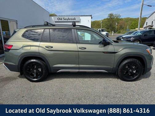 2025 Volkswagen Atlas 2.0T Peak Edition