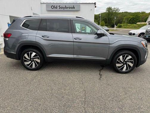 2025 Volkswagen Atlas 2.0T SEL