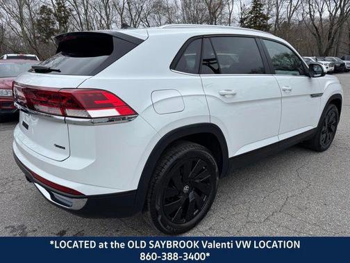 Pure White 2025 Volkswagen Atlas Cross Sport 2.0T SE w/Technology 4MOTION