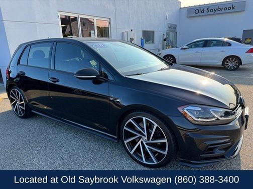 2018 Volkswagen Golf R 2.0T DSG
