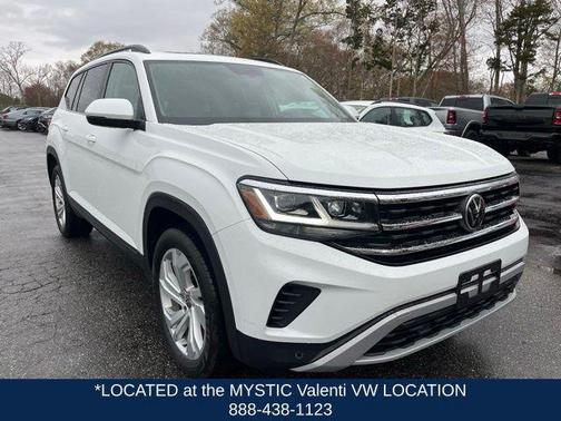 Pure White 2023 Volkswagen Atlas 2.0T SE w/Technology 4MOTION