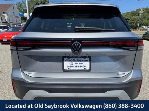 2025 Volkswagen Tiguan 2.0T SE 4MOTION
