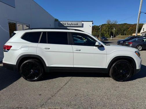 2026 Volkswagen Atlas 2.0T SE w/Technology 4MOTION