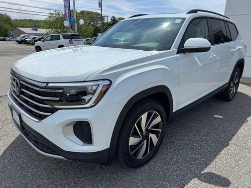 2025 Volkswagen Atlas 2.0T SE w/Technology 4MOTION