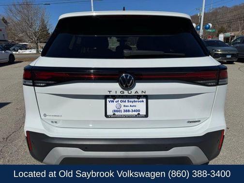 2025 Volkswagen Tiguan 2.0T SE 4MOTION