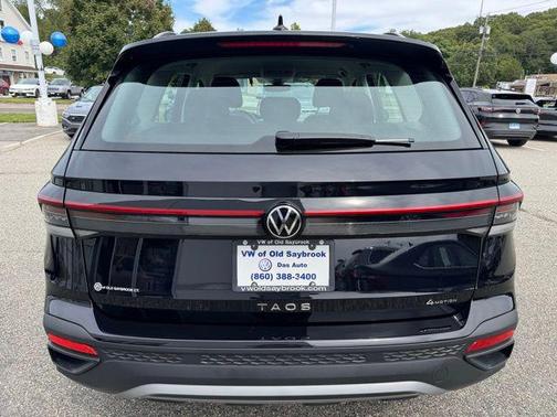 2025 Volkswagen Taos 1.5T S