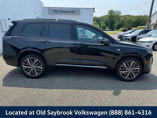 2022 Cadillac XT6 Sport AWD