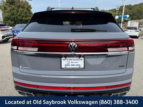 2026 Volkswagen Atlas Cross Sport 2.0T SEL Premium