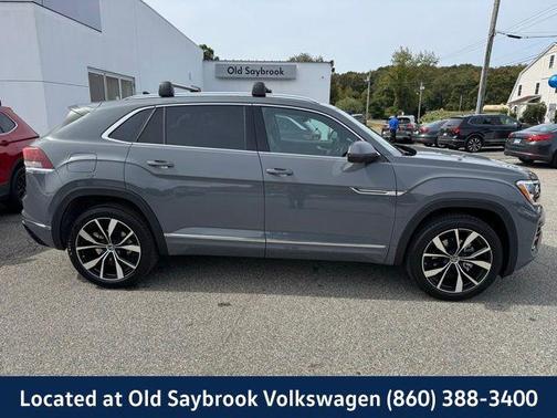 2026 Volkswagen Atlas Cross Sport 2.0T SEL Premium