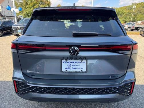 2025 Volkswagen Tiguan 2.0T SE R-Line Black 4MOTION