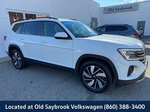 2024 Volkswagen Atlas 2.0T SE w/Technology 4MOTION