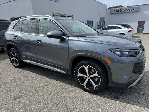 2025 Volkswagen Tiguan 2.0T SE 4MOTION