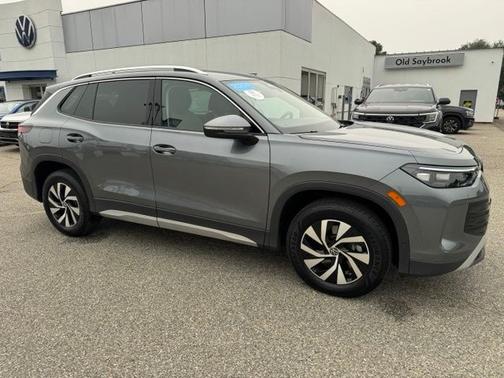 Platinum Gray 2025 Volkswagen Tiguan 2.0T S