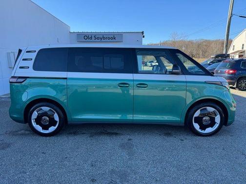 2025 Volkswagen ID. Buzz Pro S Plus