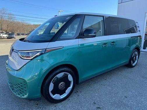 2025 Volkswagen ID. Buzz Pro S Plus