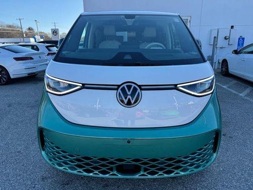 2025 Volkswagen ID. Buzz Pro S Plus