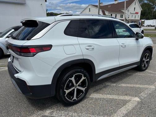 2025 Volkswagen Tiguan 2.0T SE 4MOTION