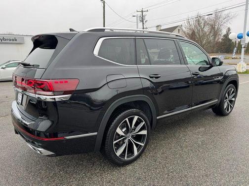 2026 Volkswagen Atlas 2.0T SEL Premium R-Line 4MOTION