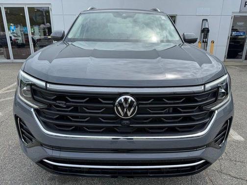 2025 Volkswagen Atlas 2.0T SEL Premium R-Line 4MOTION