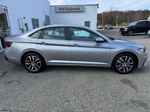 2026 Volkswagen Jetta 1.4T SE