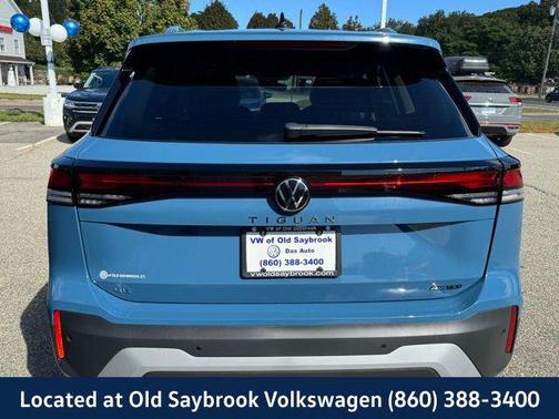 2025 Volkswagen Tiguan 2.0T SE 4MOTION