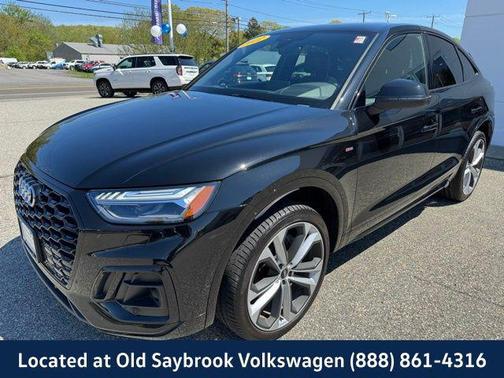 2022 Audi Q5 45 S line Prestige