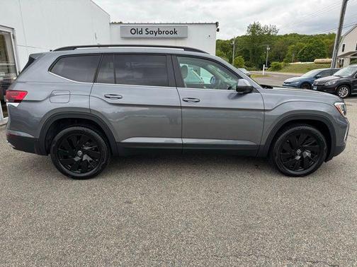 2025 Volkswagen Atlas 2.0T SE w/Technology 4MOTION