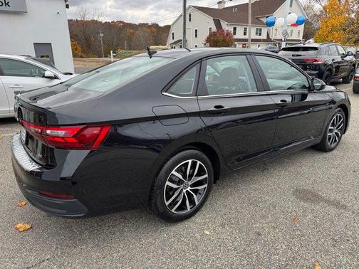 2026 Volkswagen Jetta 1.4T SE