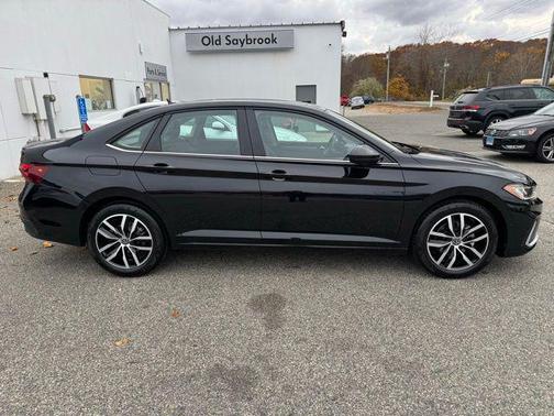 2026 Volkswagen Jetta 1.4T SE