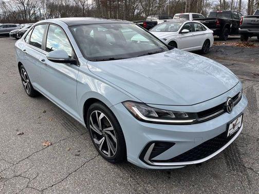 2025 Volkswagen Jetta 1.5T SEL