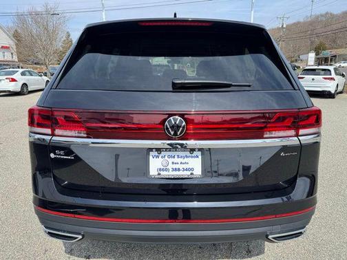 Black Pearl 2026 Volkswagen Atlas 2.0T SE