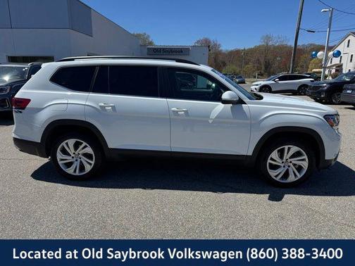 Pure White 2023 Volkswagen Atlas 3.6L SE w/Technology