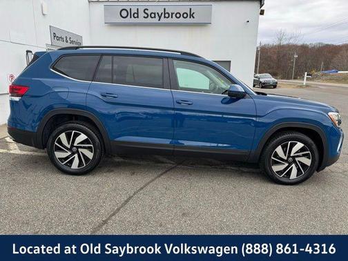 2025 Volkswagen Atlas 2.0T SE w/Technology 4MOTION