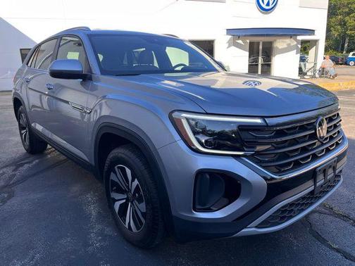 2024 Volkswagen Atlas Cross Sport 2.0T SE