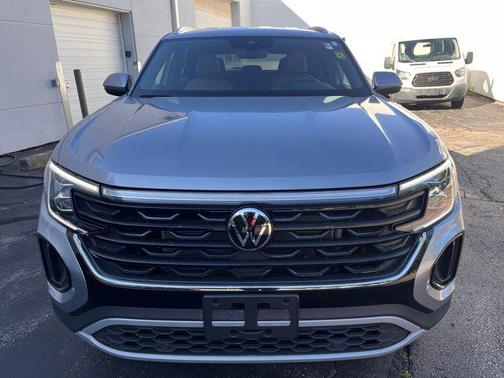 2024 Volkswagen Atlas Cross Sport 2.0T SE
