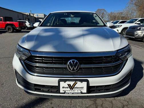 Pure White 2025 Volkswagen Jetta 1.5T S