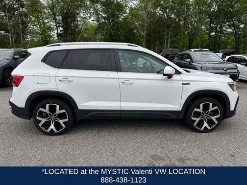 White 2022 Volkswagen Taos 1.5T SEL