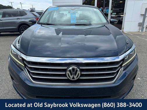 2022 Volkswagen Passat 2.0T SE
