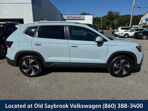 2025 Volkswagen Taos 1.5T SE